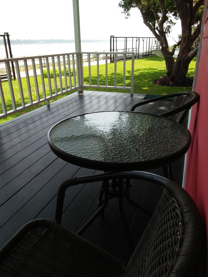 Bo Tree Cottage On The River Mukdahan Bagian luar foto