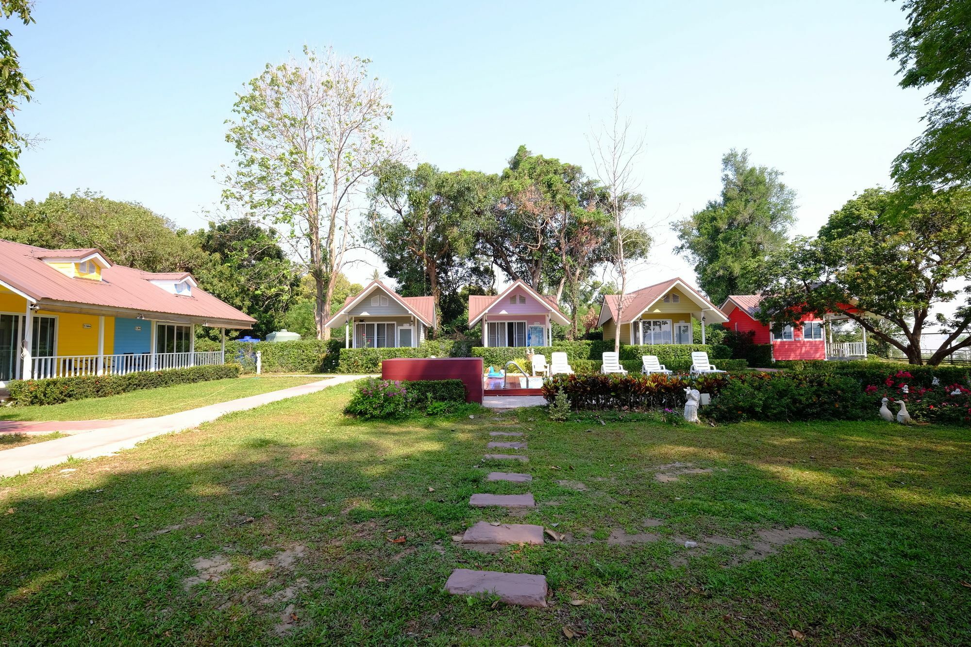 Bo Tree Cottage On The River Mukdahan Bagian luar foto