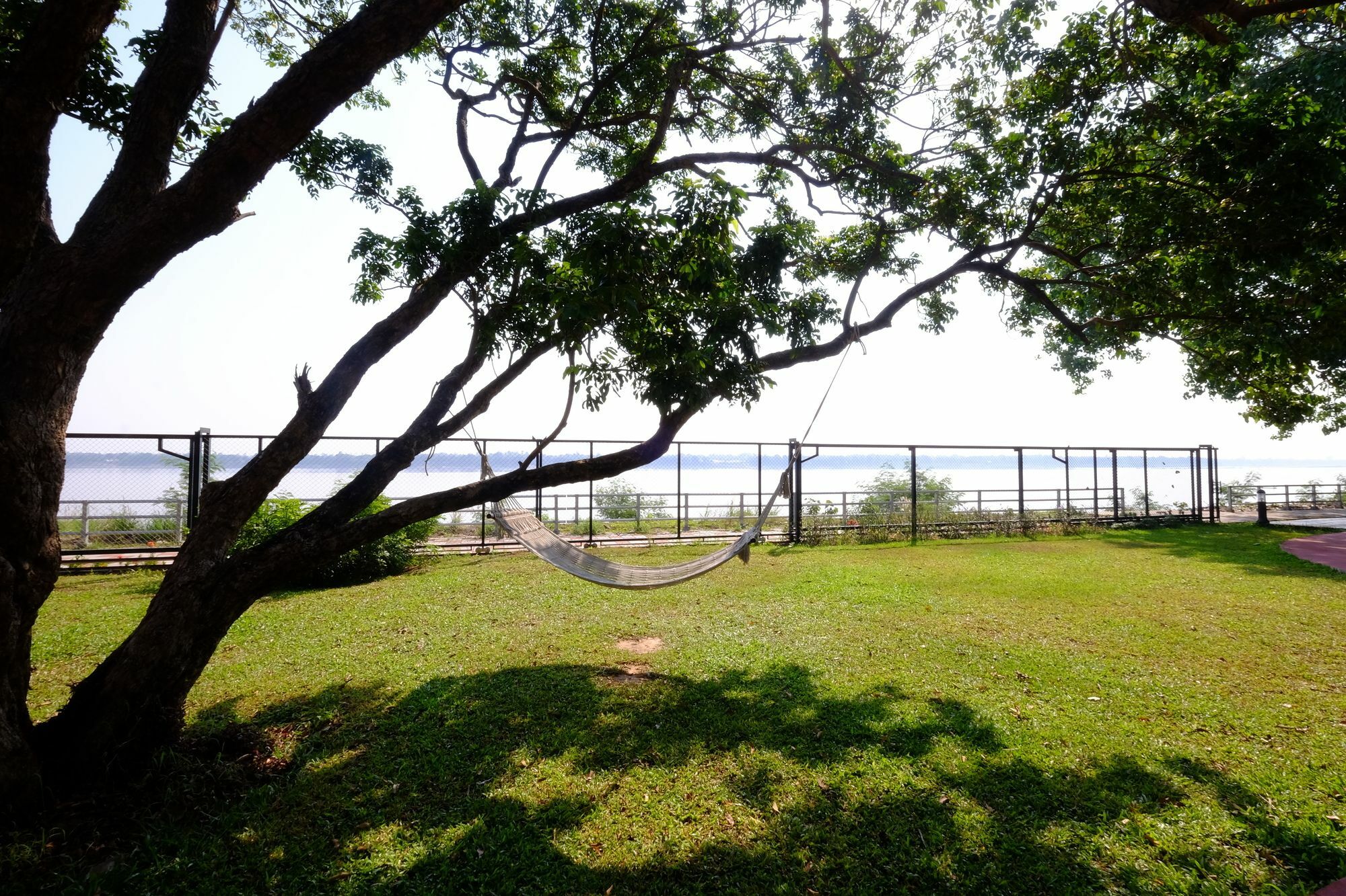 Bo Tree Cottage On The River Mukdahan Bagian luar foto